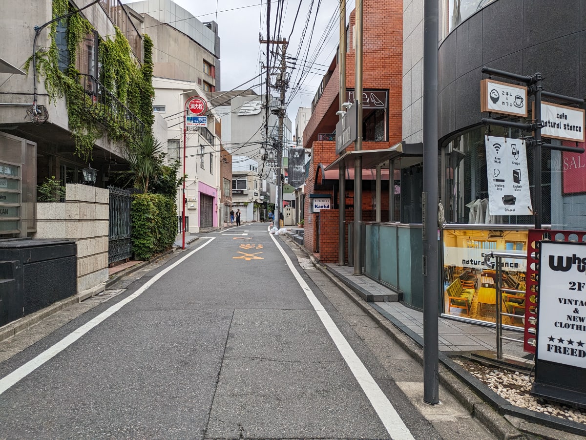 v20241009174102/fresh/building/J00100363299_8