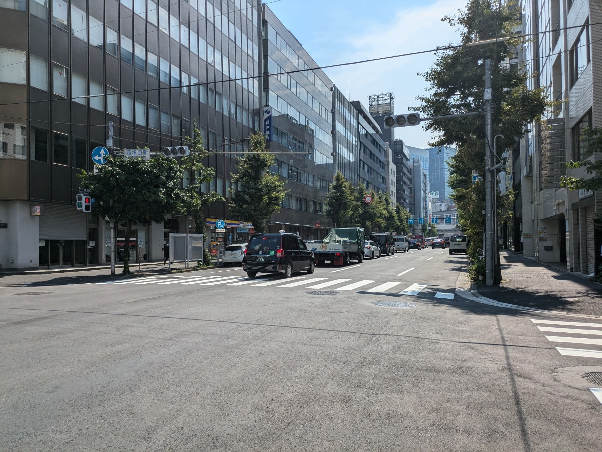 v20241010174100/fresh/building/J00100368268_2