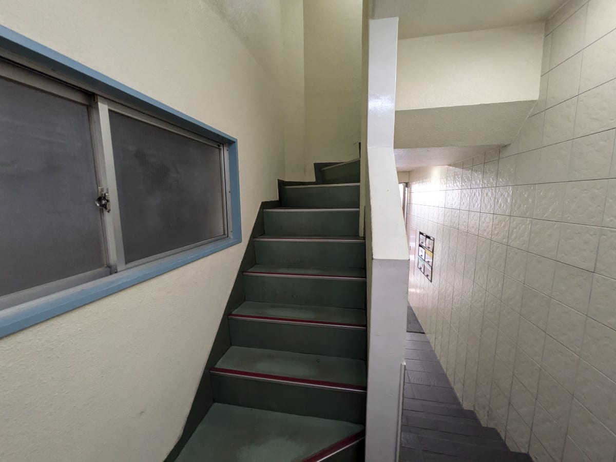 v20241016174053/fresh/building/J00100361976_12
