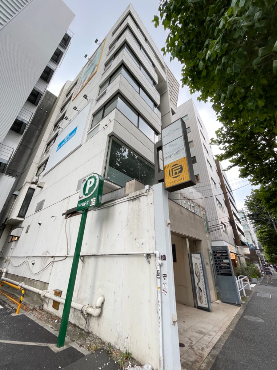 v20241022174104/fresh/building/J00100361021_6