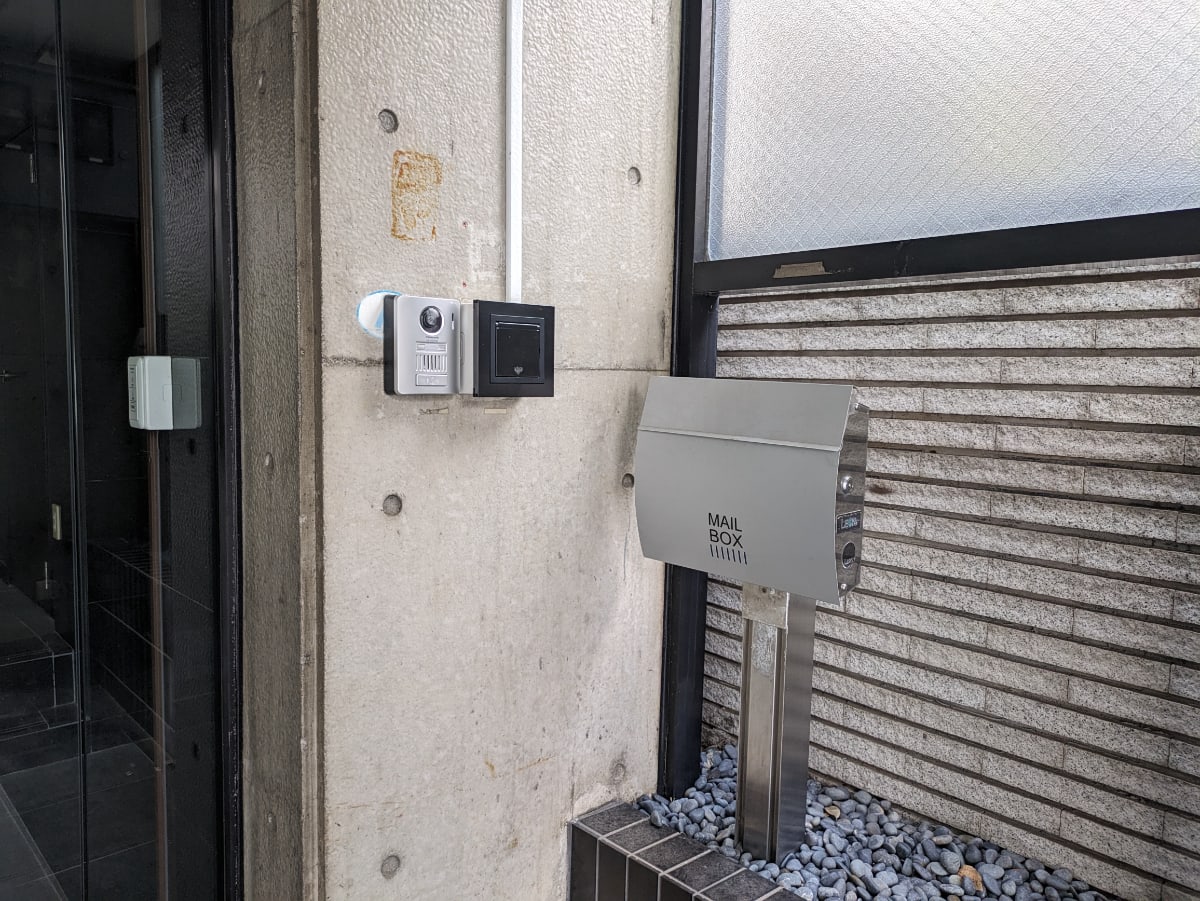 v20241028174052/fresh/building/J00100364082_6