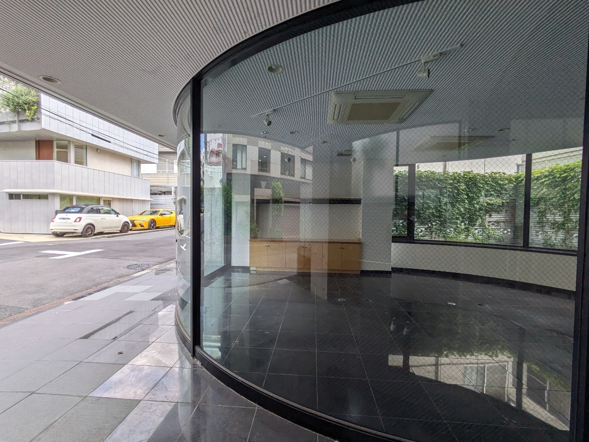 v20241028174052/fresh/building/J00100364082_8