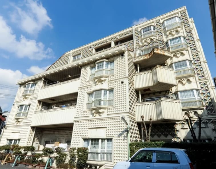 v20241029174056/fresh/building/J00100364071_1