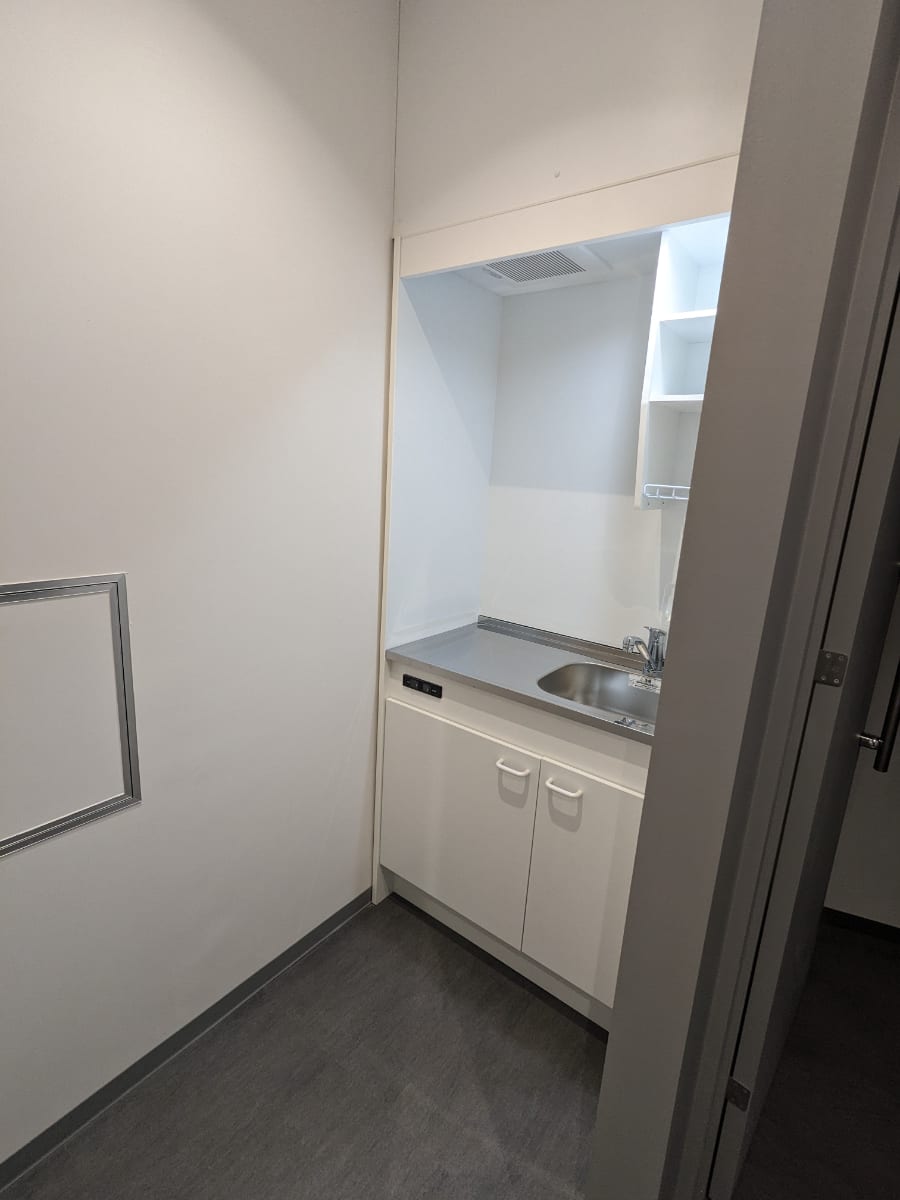 v20241115181437/fresh/room/H0013055870_3