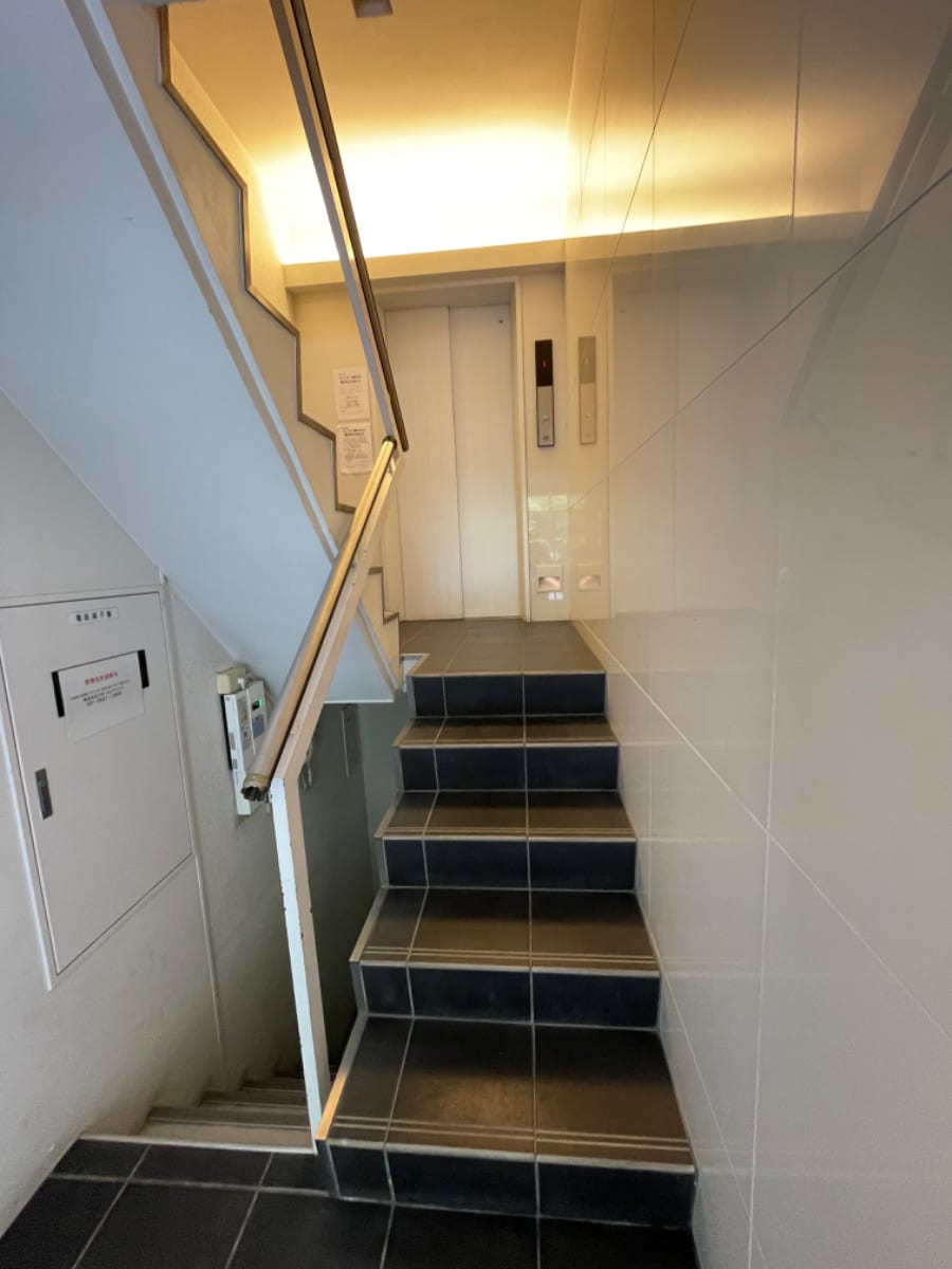 v20241120174113/fresh/building/J00100359107_7