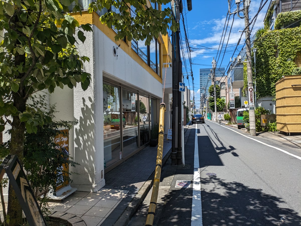 v20241120174114/fresh/building/J00100356575_10