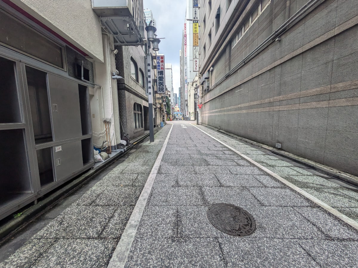 v20241120174114/fresh/building/J00100356778_6