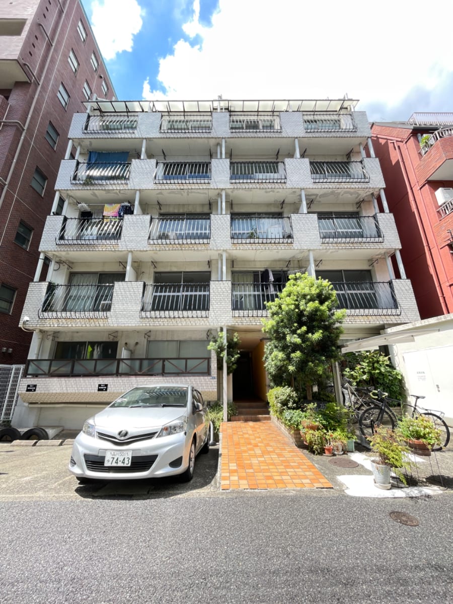 v20241120174114/fresh/building/J00100357030_14