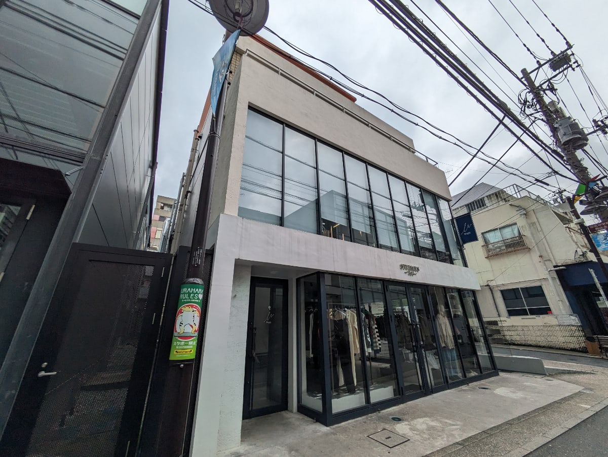 v20241120174114/fresh/building/J00100361789_10