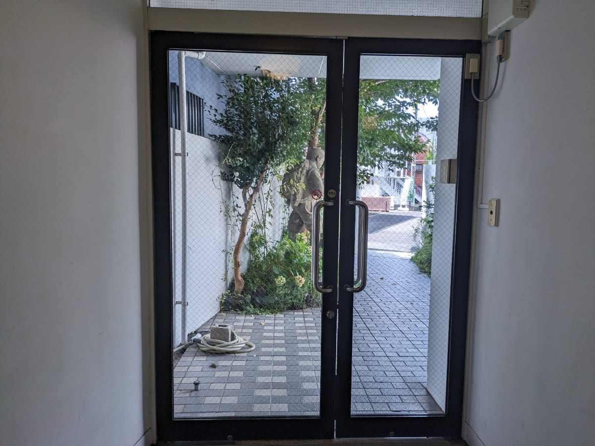 v20241120174114/fresh/building/J00100364776_9