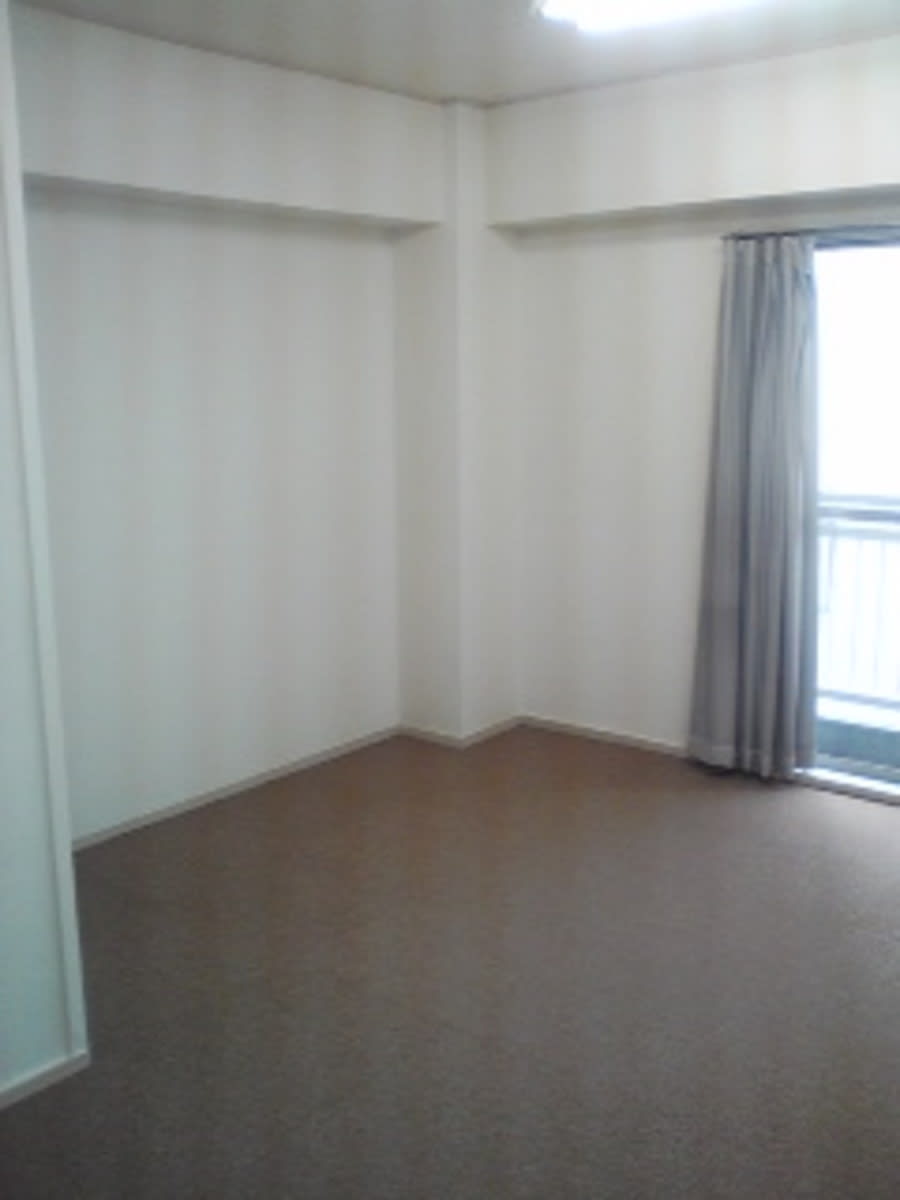 v20241120174114/fresh/building/J00100366692_5