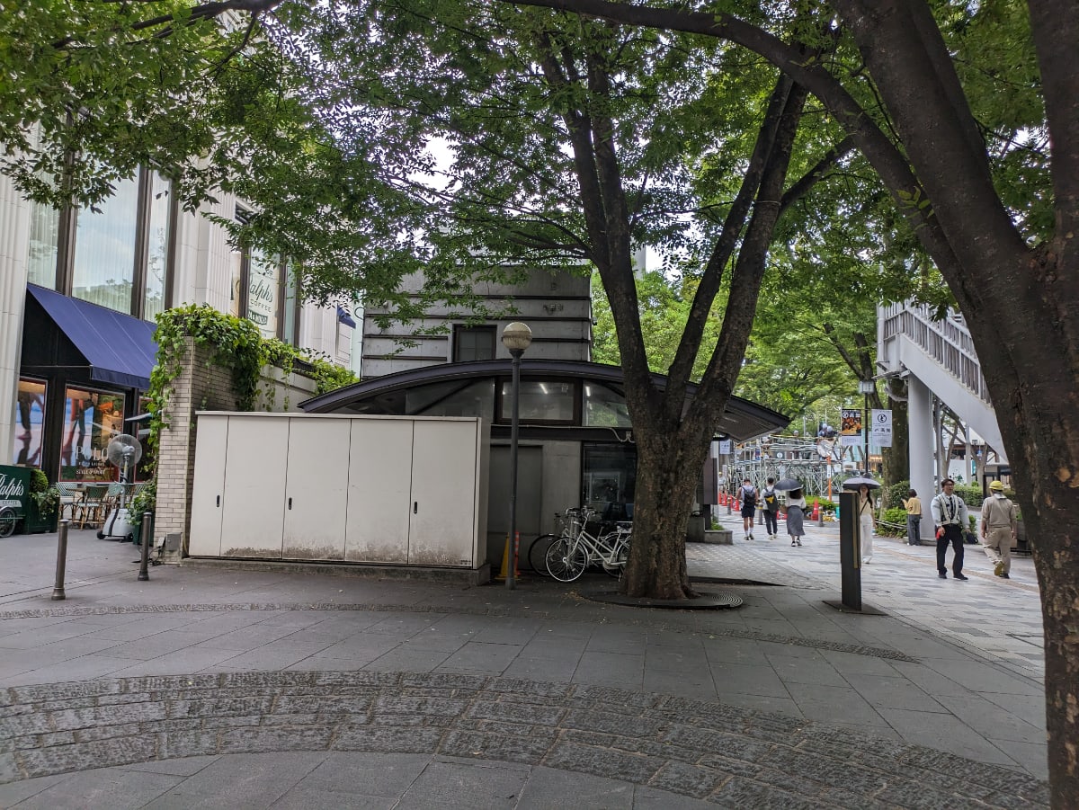 v20241120174114/fresh/building/J00100367366_8