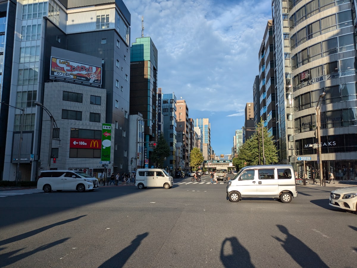 v20241120174114/fresh/building/J00100369717_10