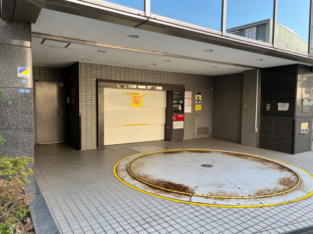 v20241125174106/fresh/building/J00100362955_7