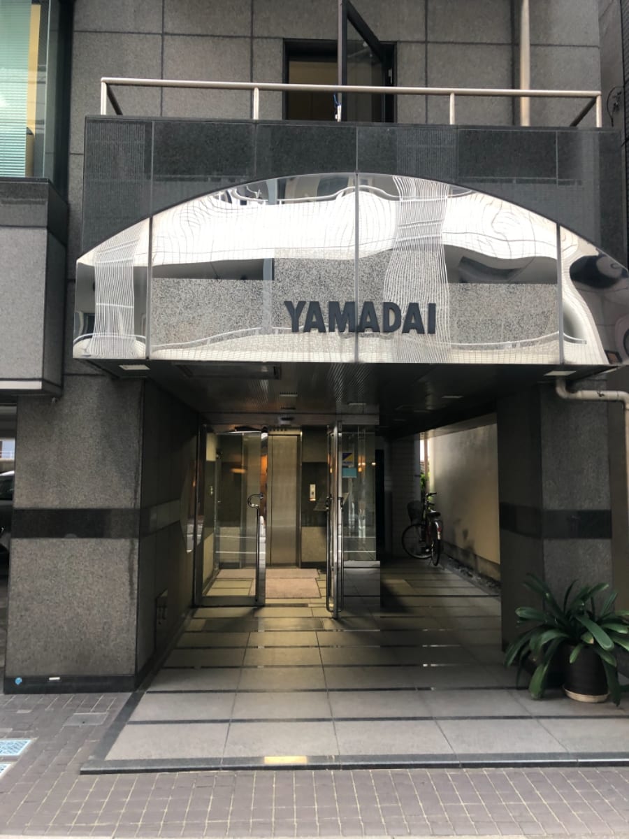 v20241125174106/fresh/building/J00100364999_3