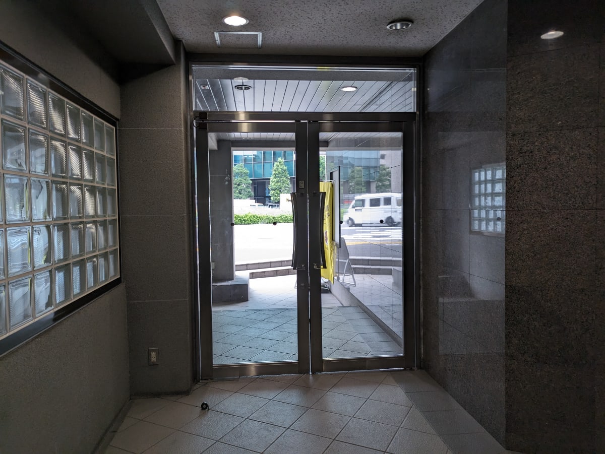 v20241127174058/fresh/building/J00100367398_8
