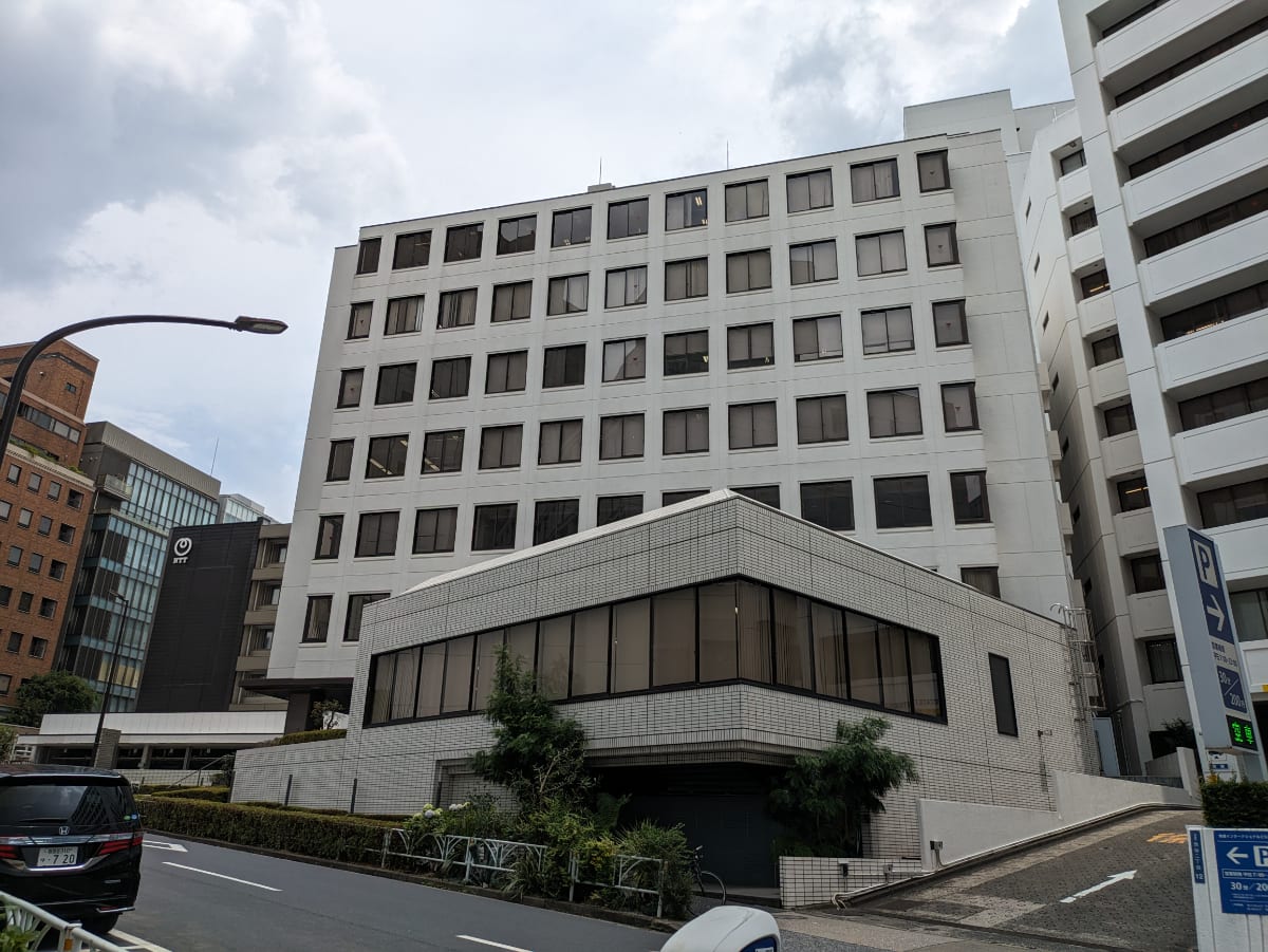 v20241127174058/fresh/building/J00100368926_61