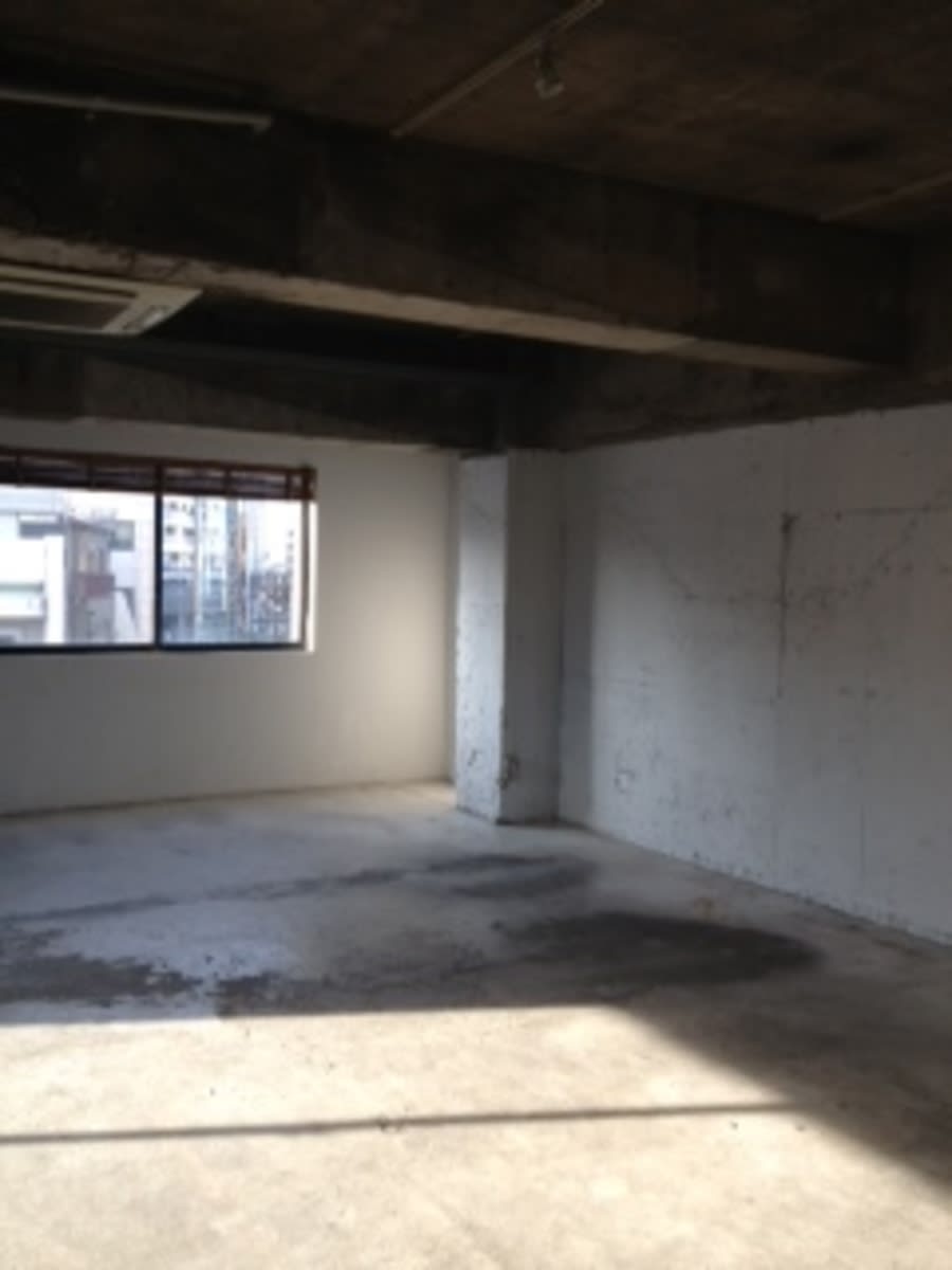 v20241127174058/fresh/building/J00100369875_5
