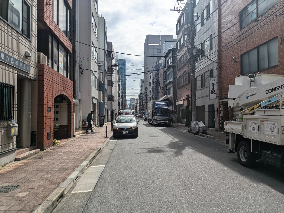 v20241128174054/fresh/building/J00100360631_2