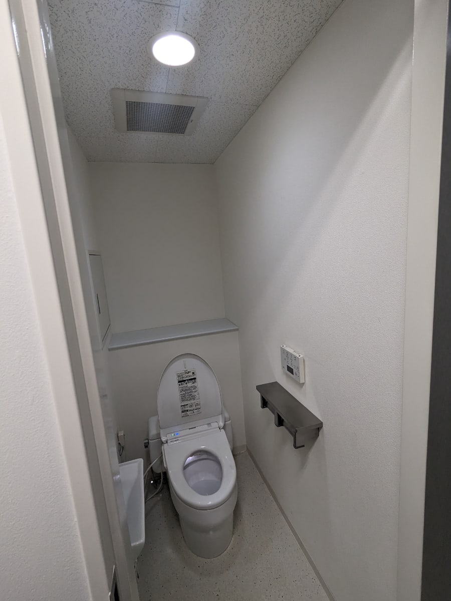 v20241203132249/fresh/room/H00102735095_9