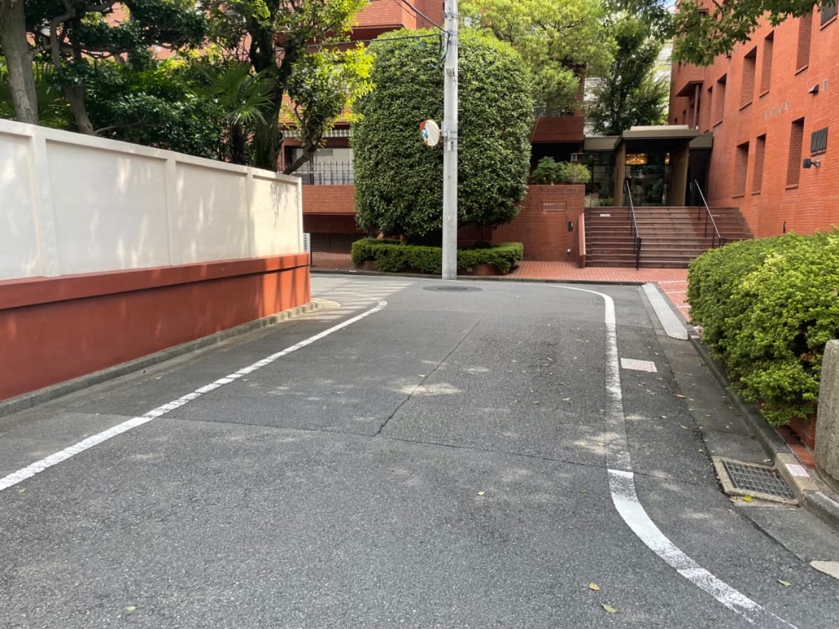 v20241206174107/fresh/building/J00100369152_2
