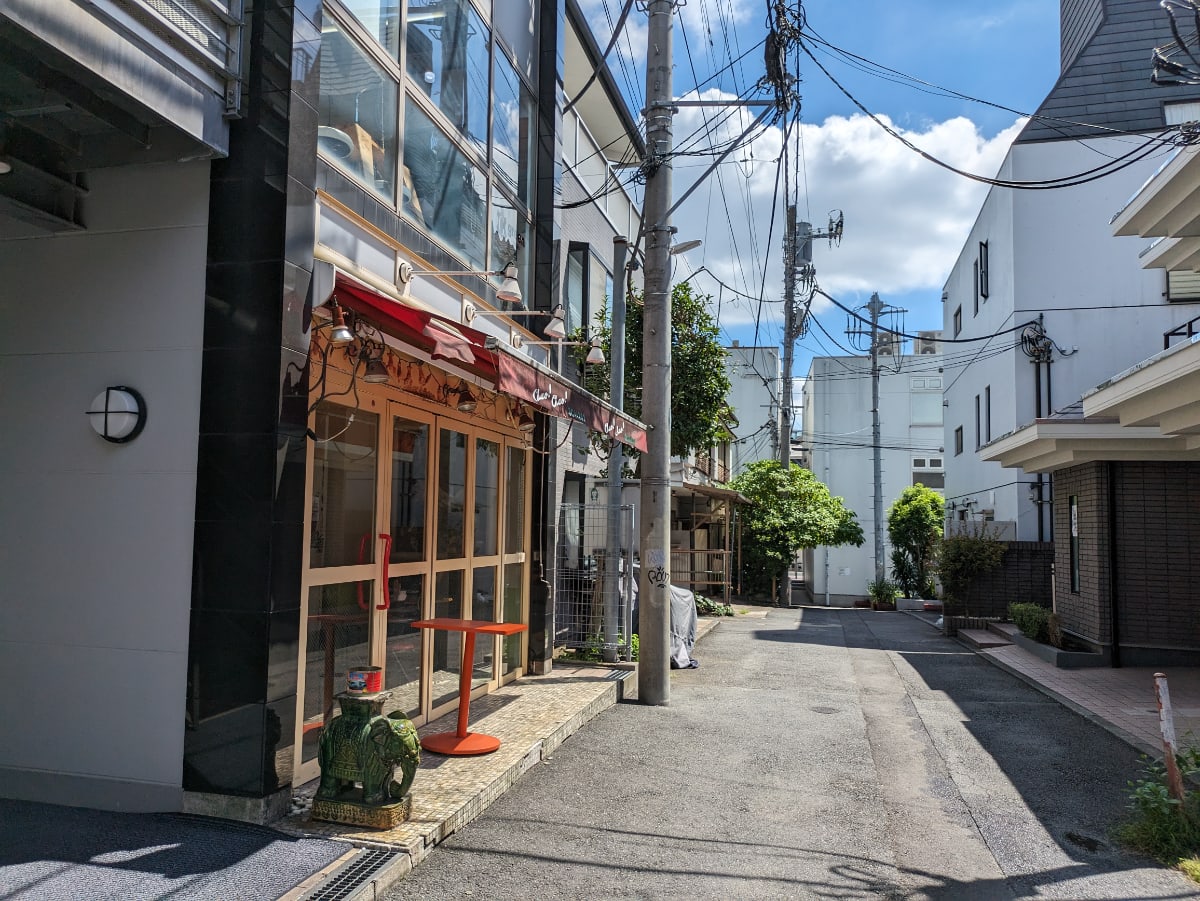 v20241219174105/fresh/building/J00100363227_2