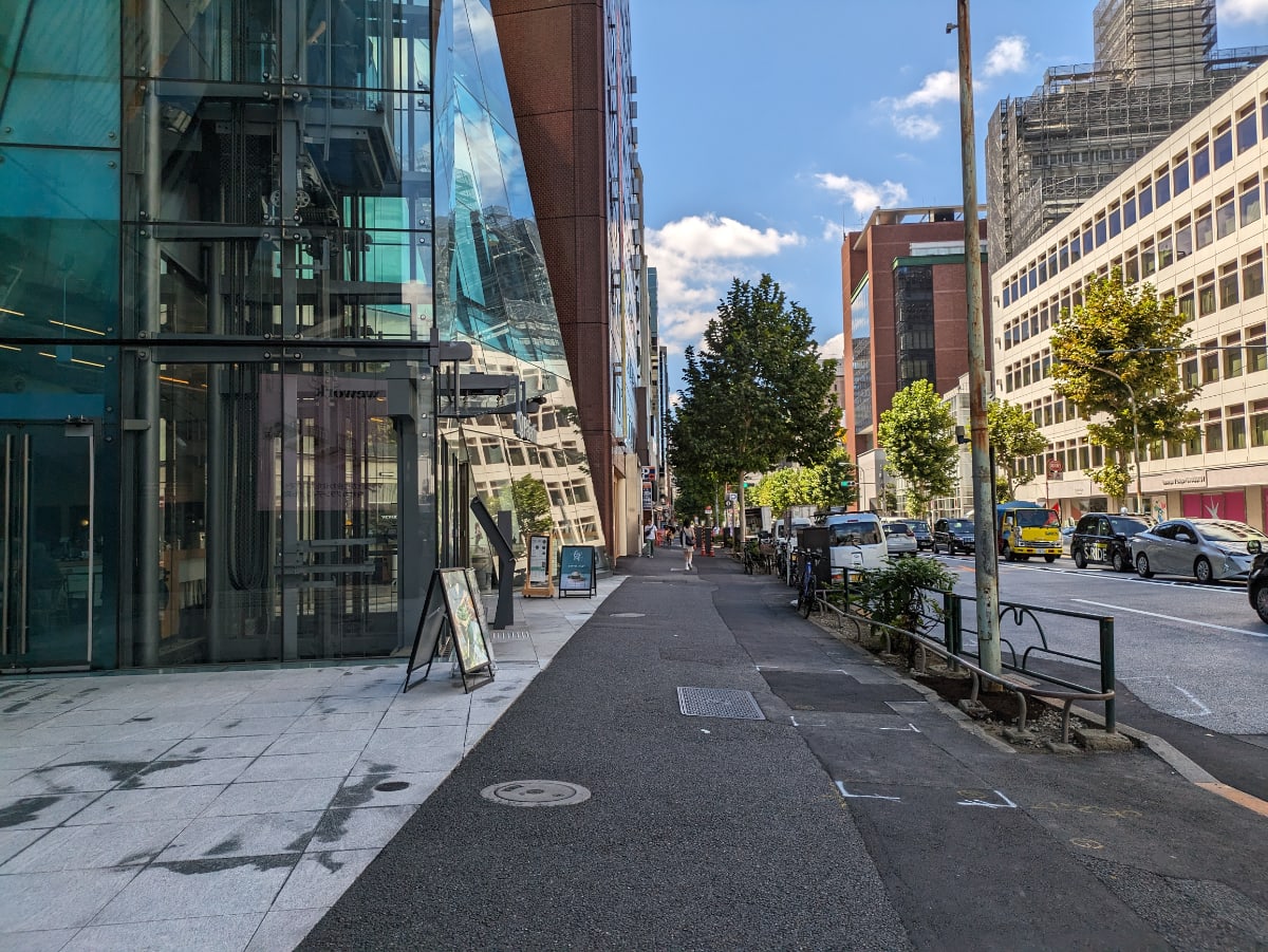 v20241219174105/fresh/building/J00100364031_2