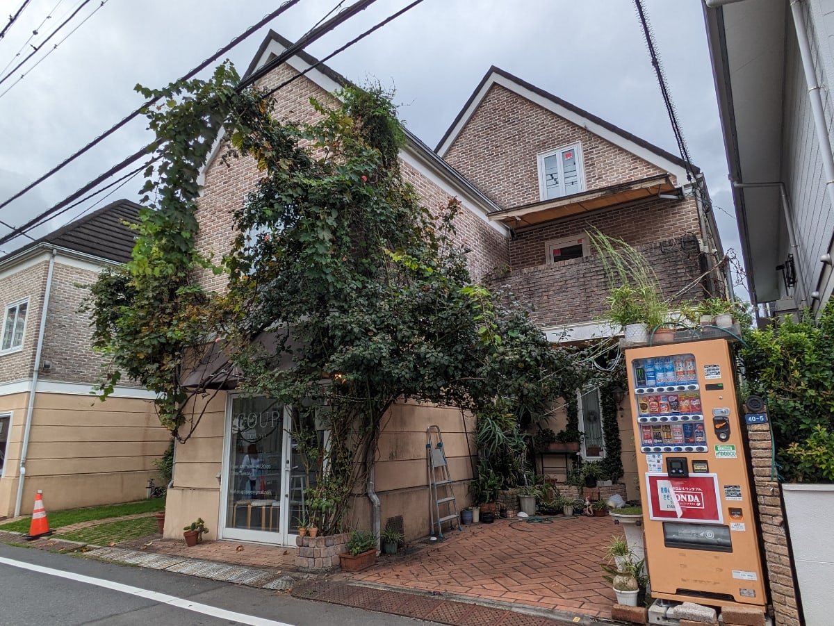 v20241221174033/fresh/building/J00100362944_7
