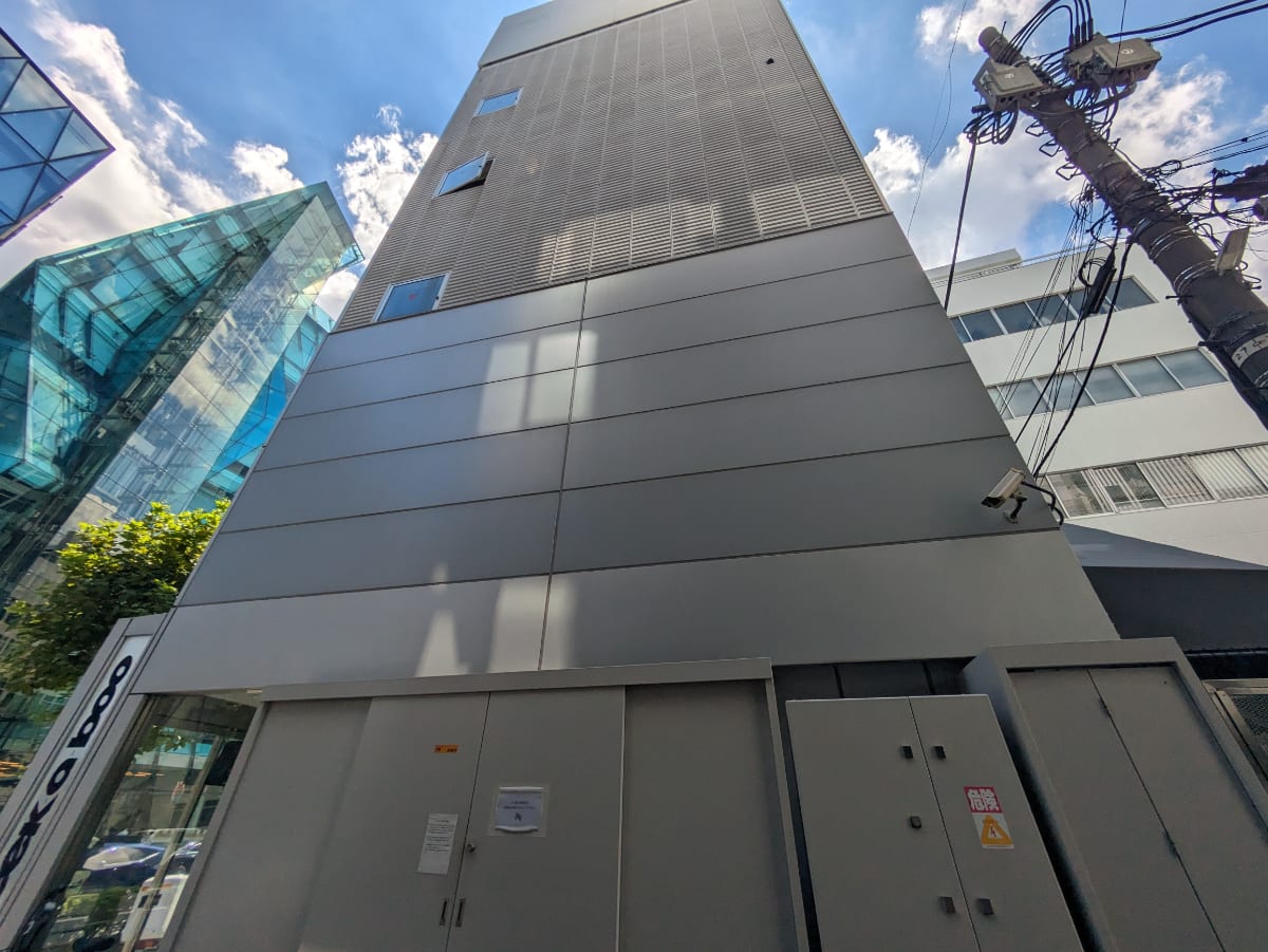 v20241223174118/fresh/building/J00100365773_9