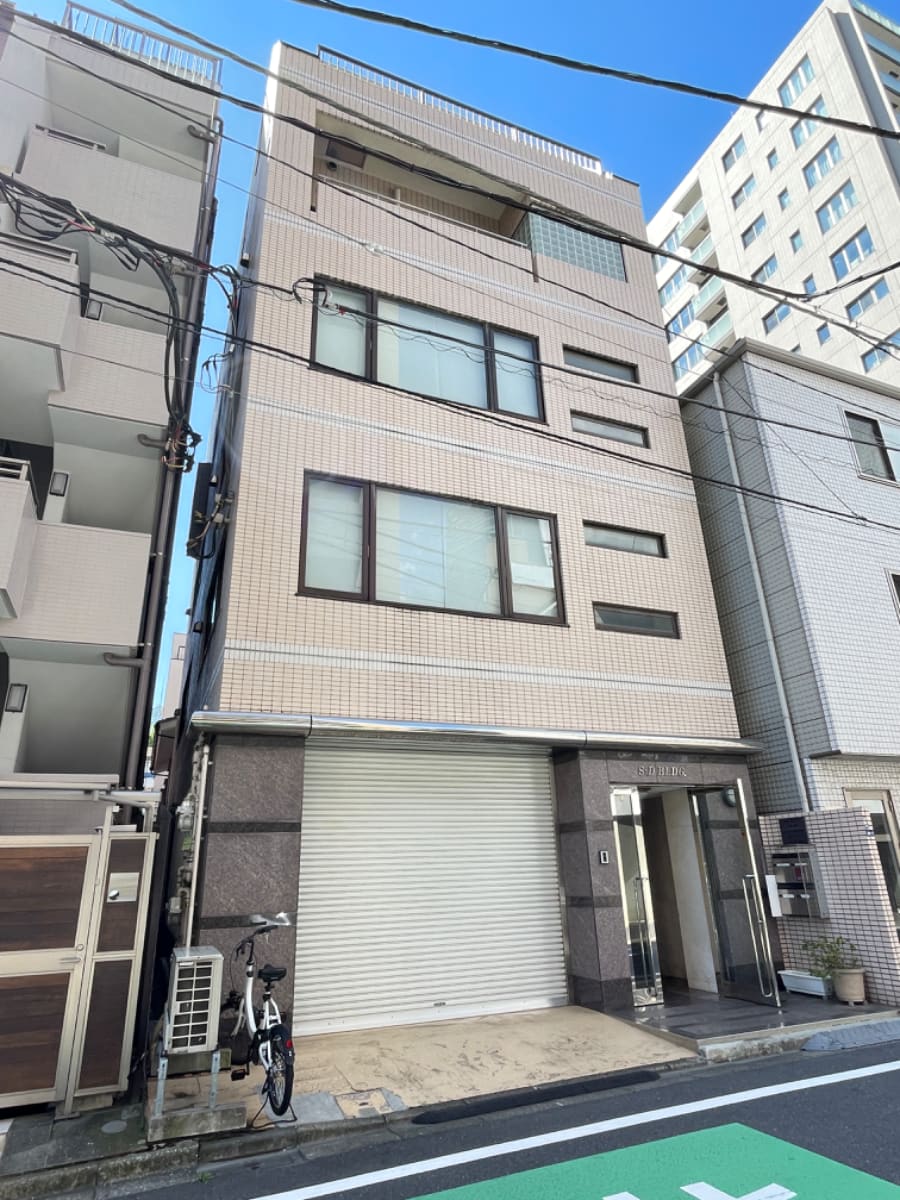 v20241224174109/fresh/building/J00100363403_10