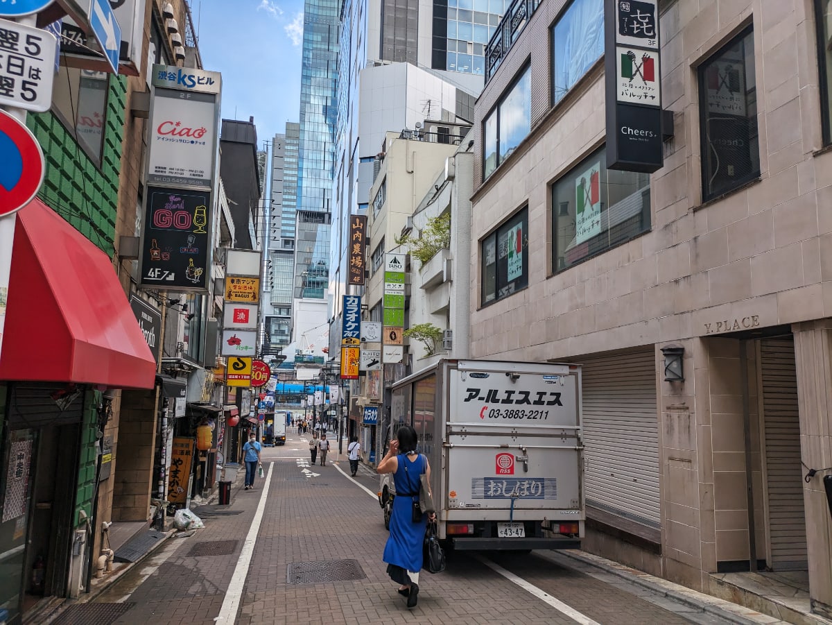 v20250103174032/fresh/building/J00100365021_2