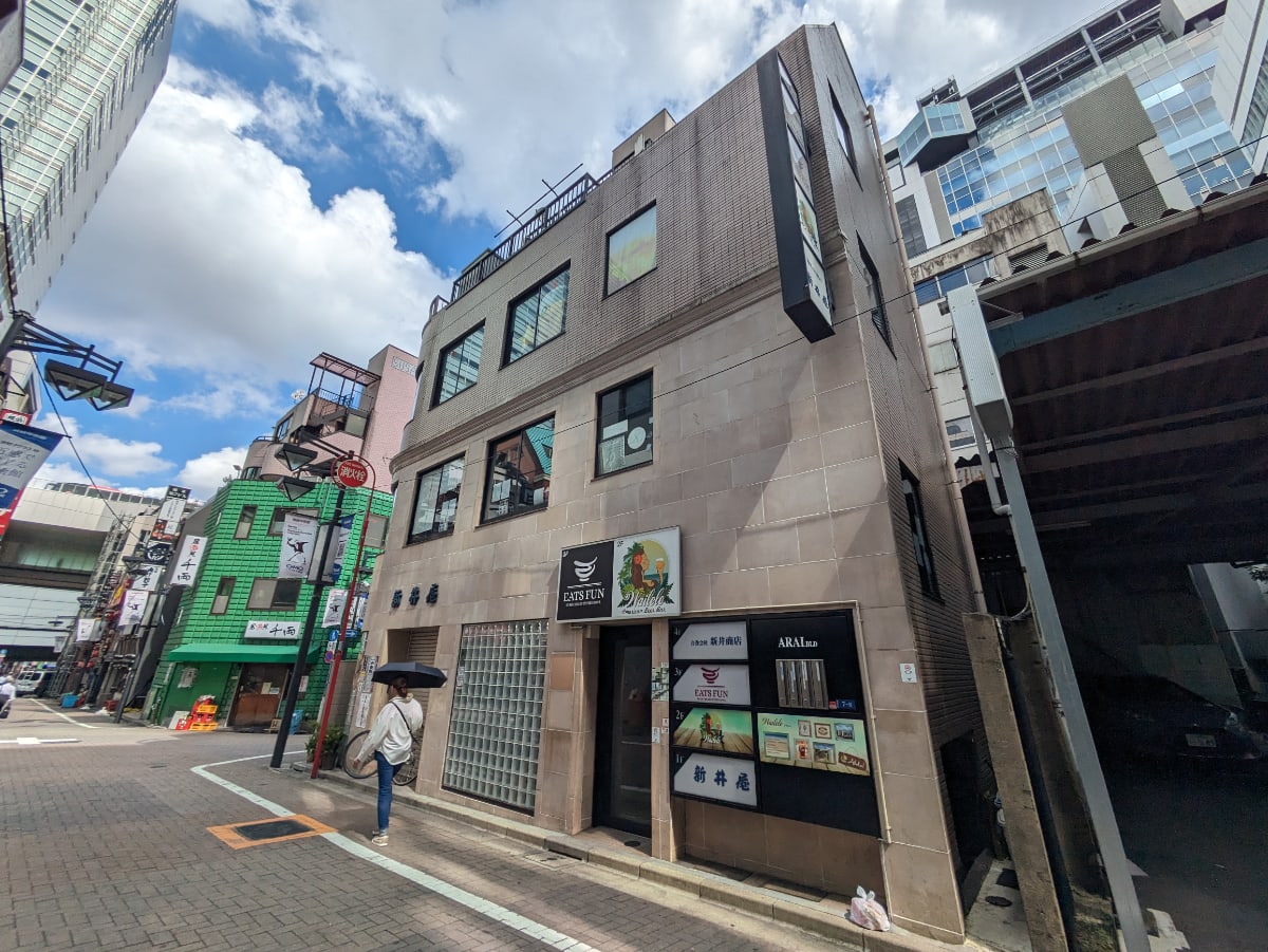 v20250103174032/fresh/building/J00100365021_6