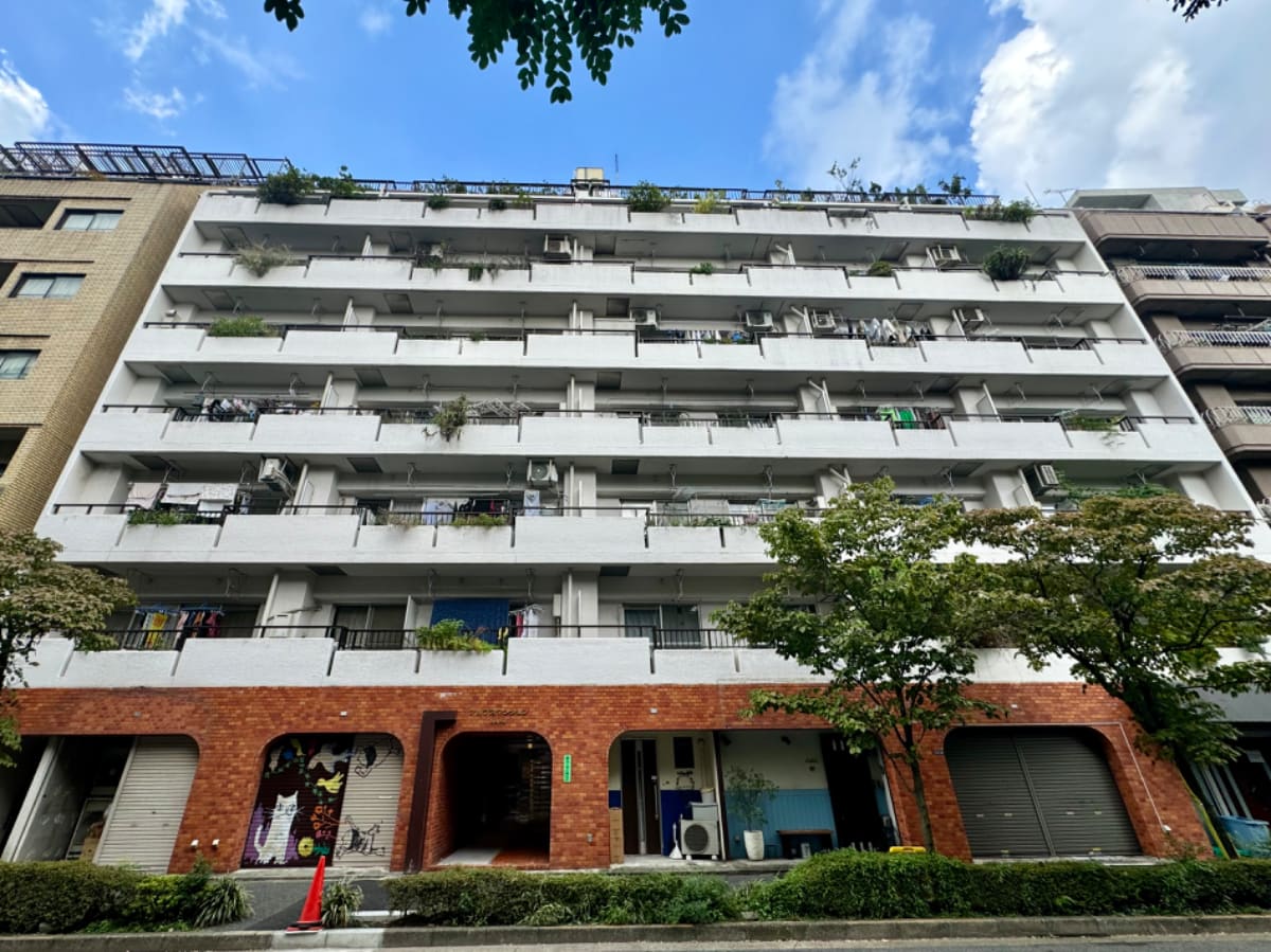 v20250105174028/fresh/building/J00100356980_6