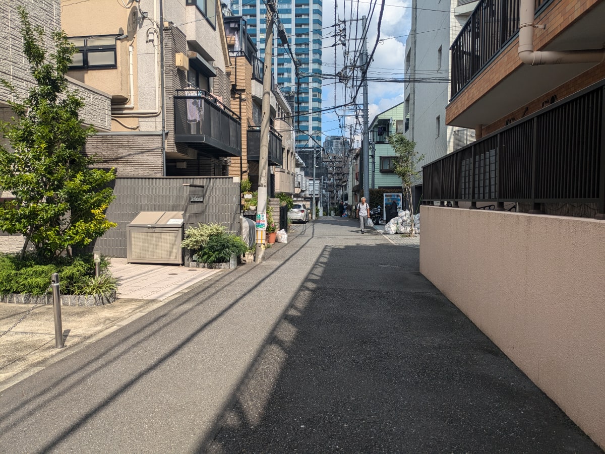 v20250106174059/fresh/building/J00100356766_14