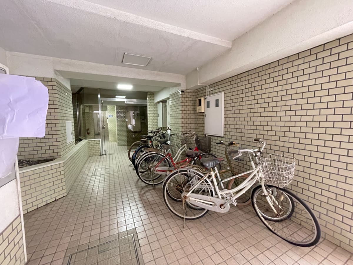 v20250108174053/fresh/building/J00100375064_14