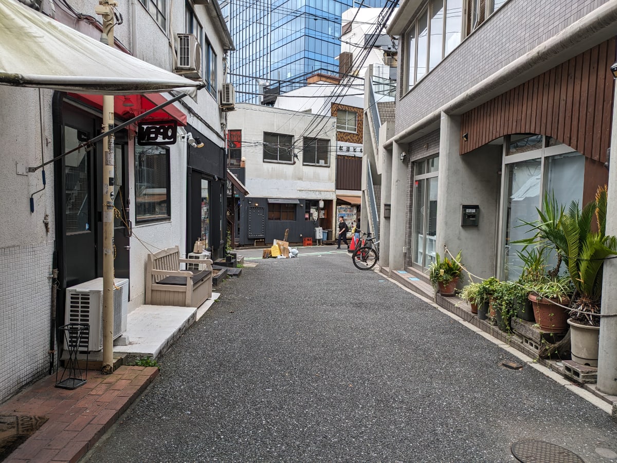 v20250110174108/fresh/building/J00100361491_14