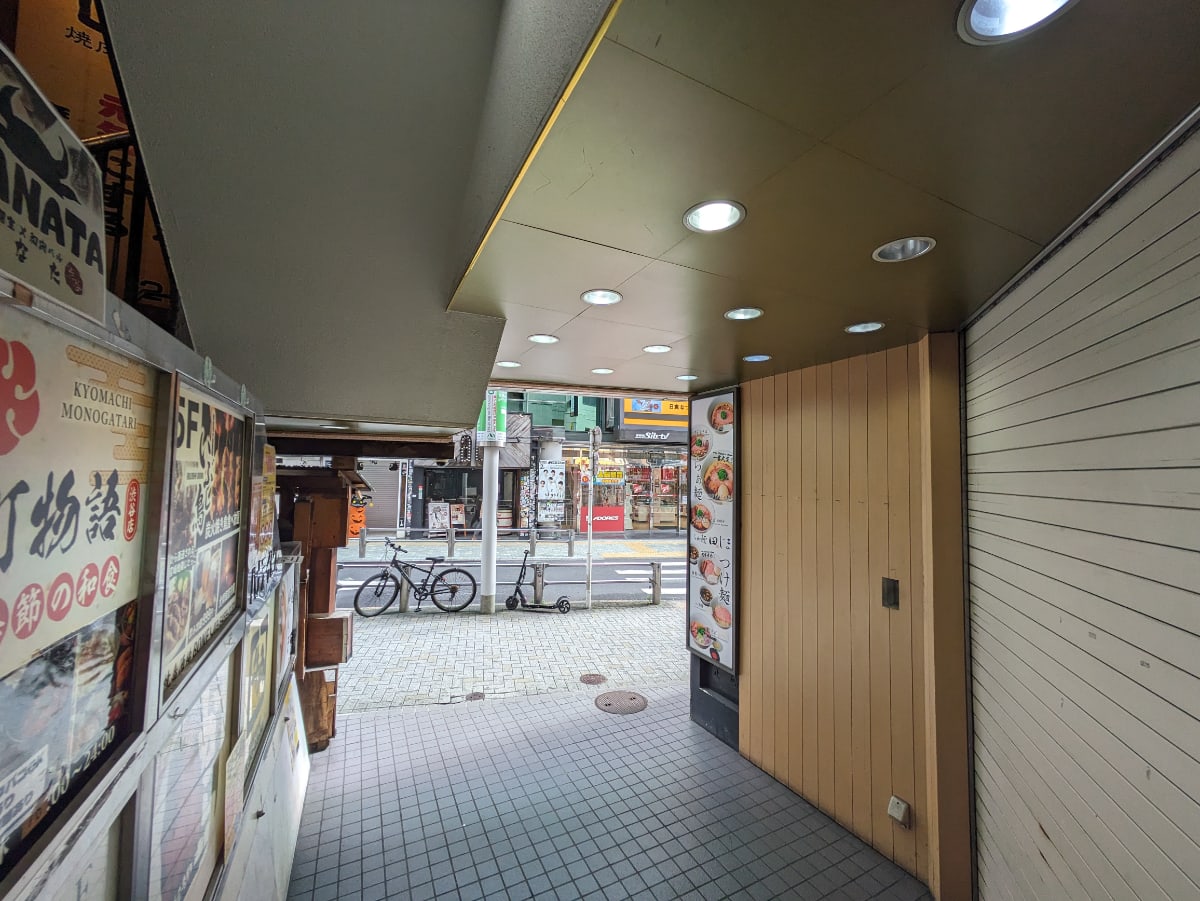 v20250111174029/fresh/building/J00100364370_15