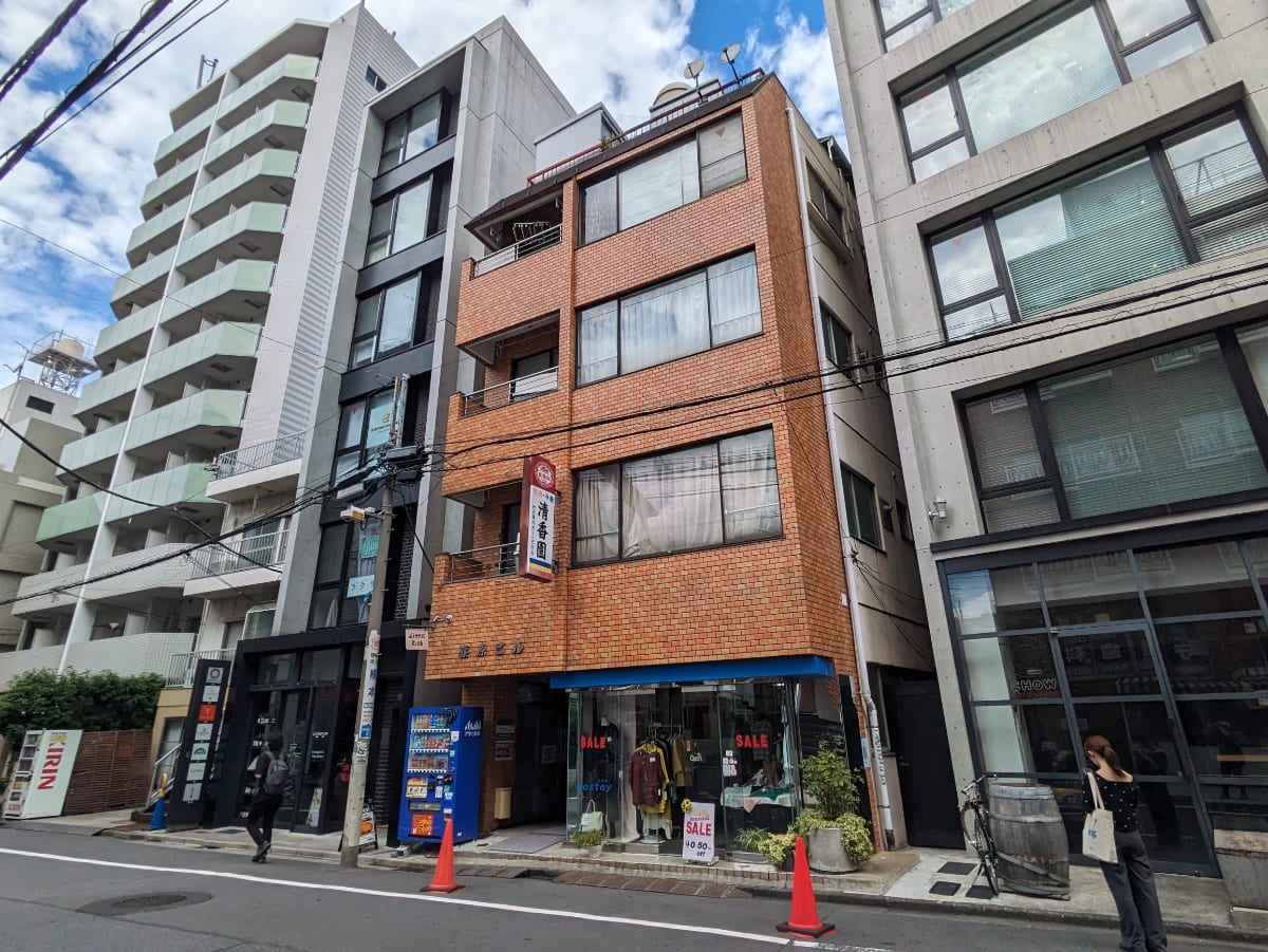 v20250113174038/fresh/building/J00100363302_5