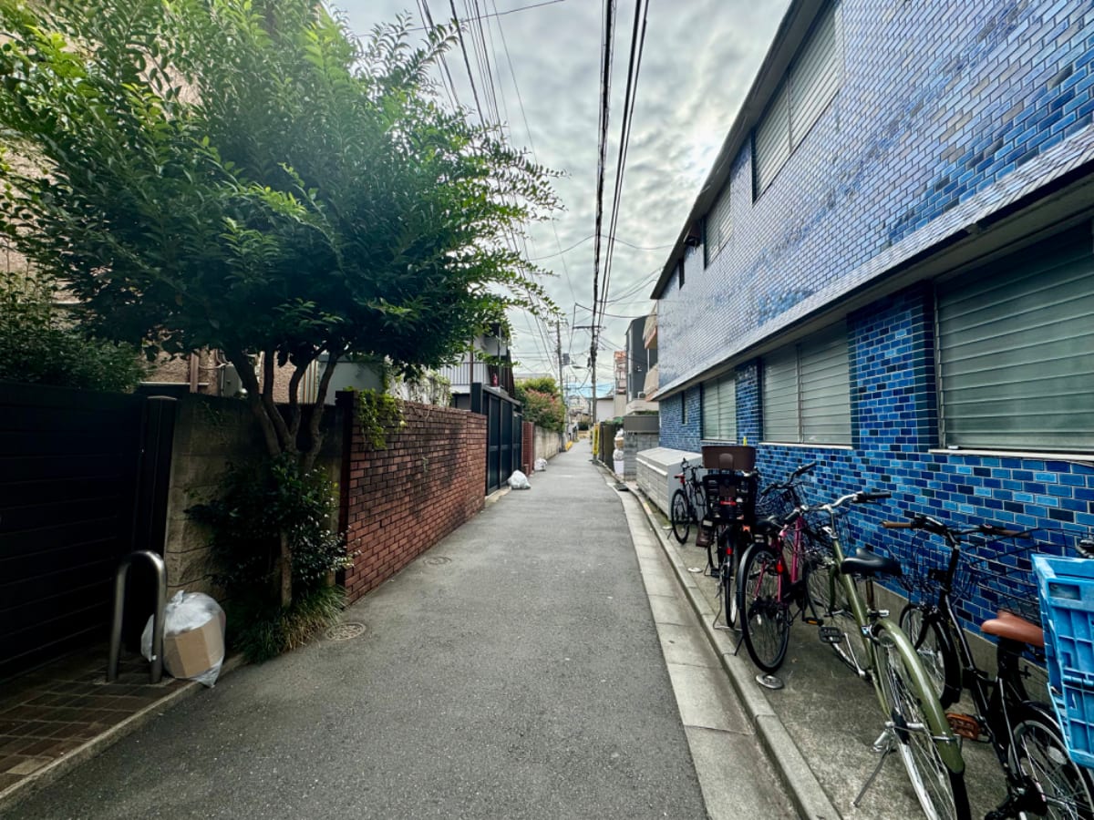 v20250114174113/fresh/building/J00100356989_2
