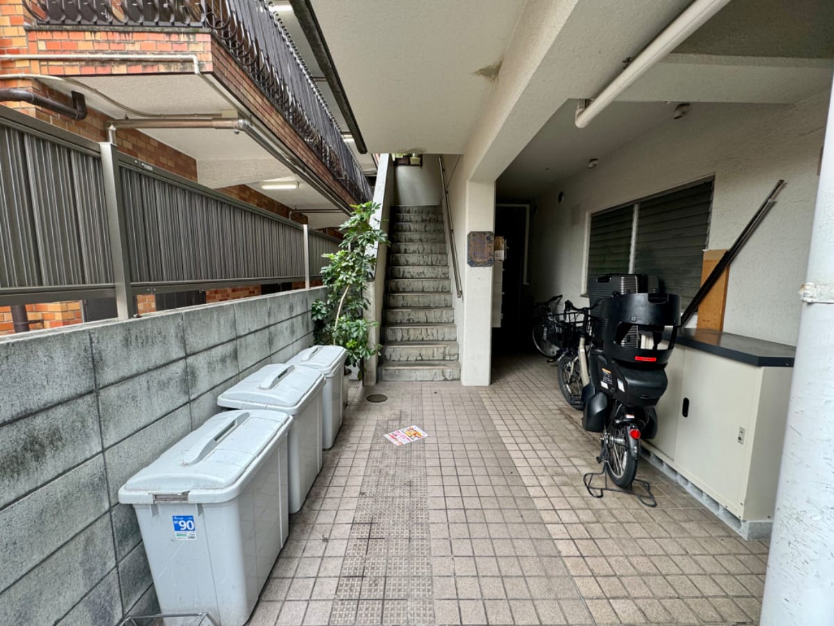 v20250114174113/fresh/building/J00100356989_9