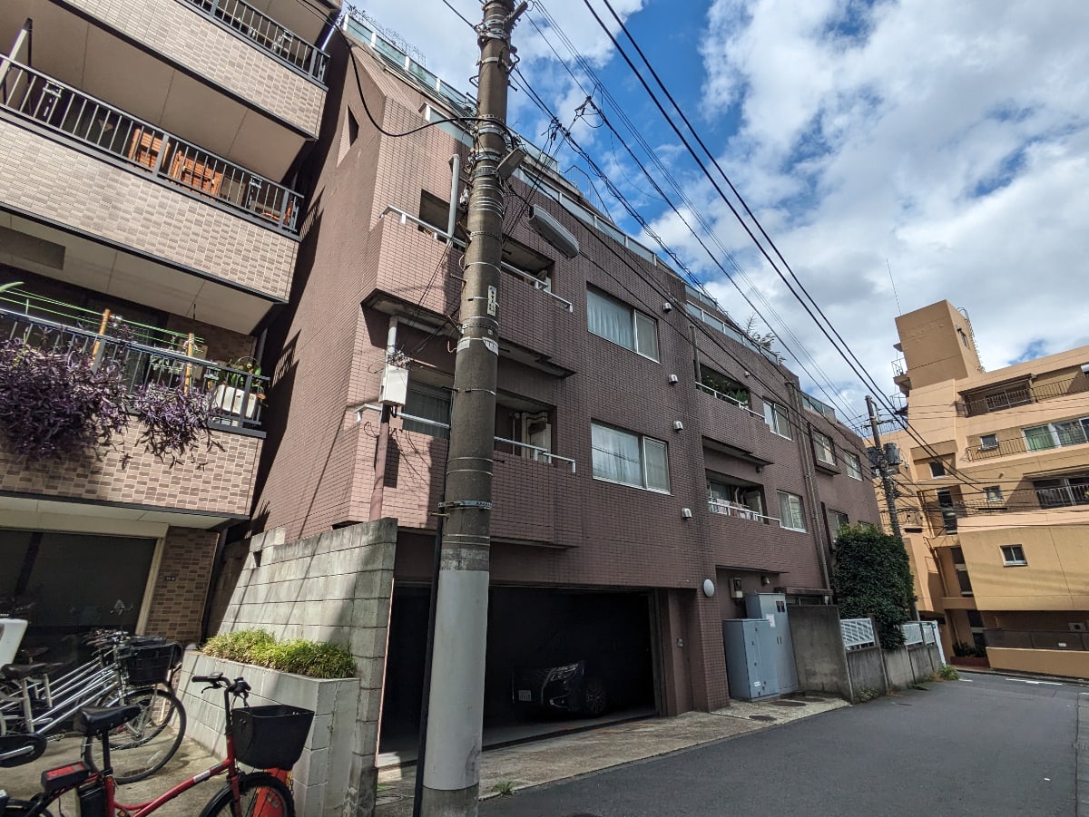 v20250117174112/fresh/building/J00100356634_13