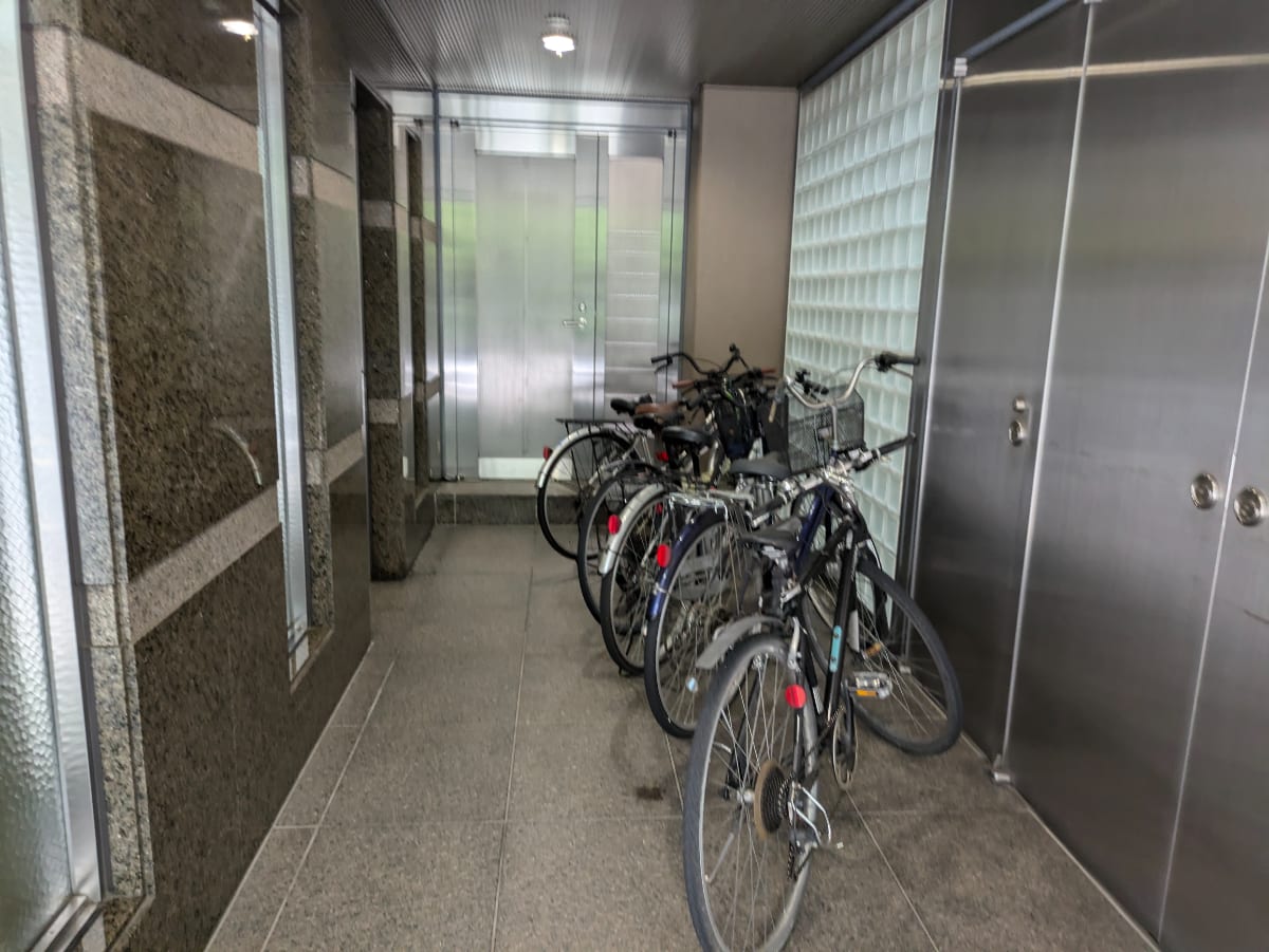 v20250207174100/fresh/building/J00100368884_11