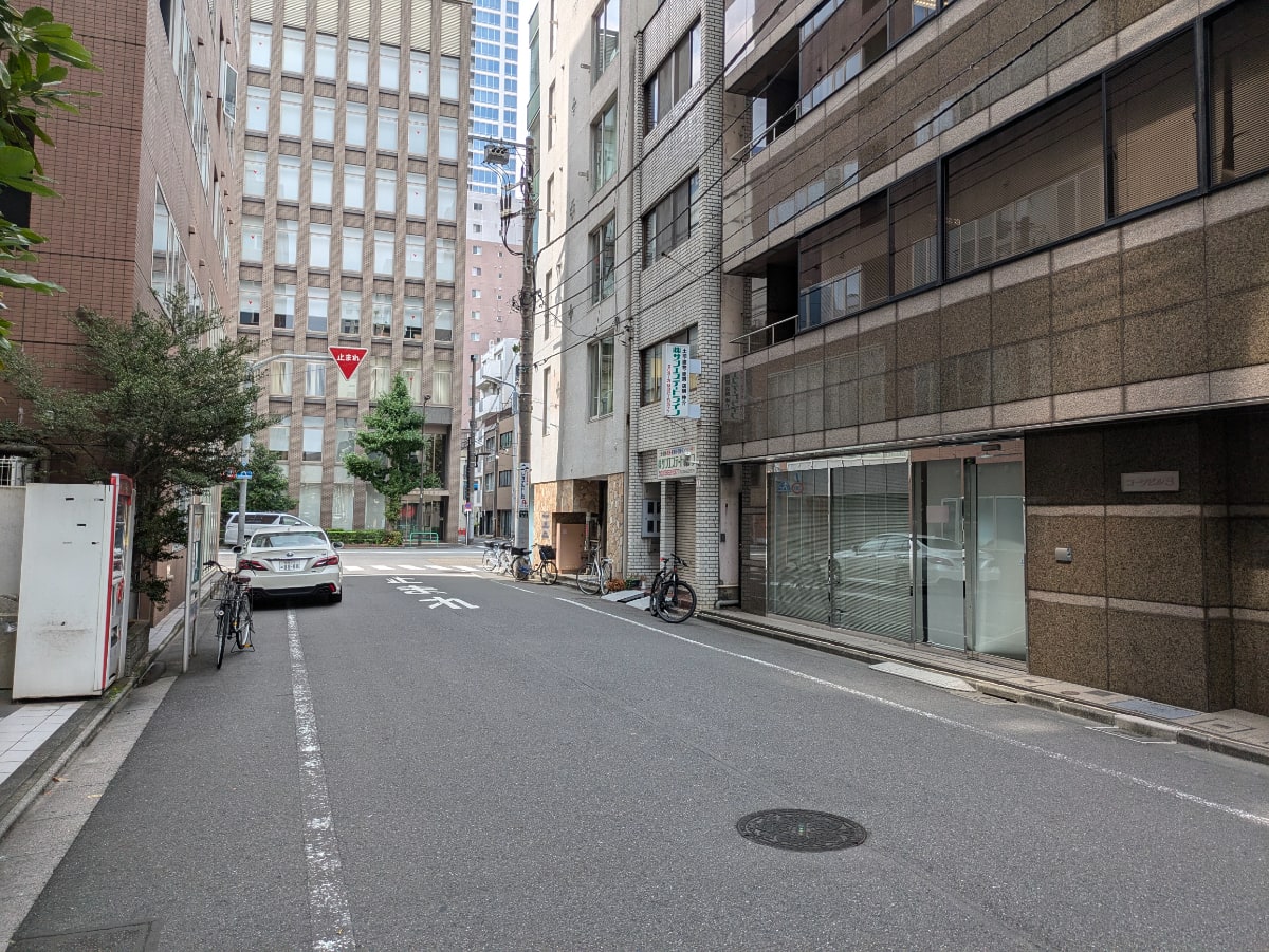 v20250207174100/fresh/building/J00100368884_12