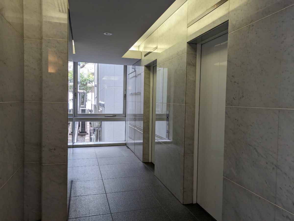 v20250208174037/fresh/building/J00100356631_15