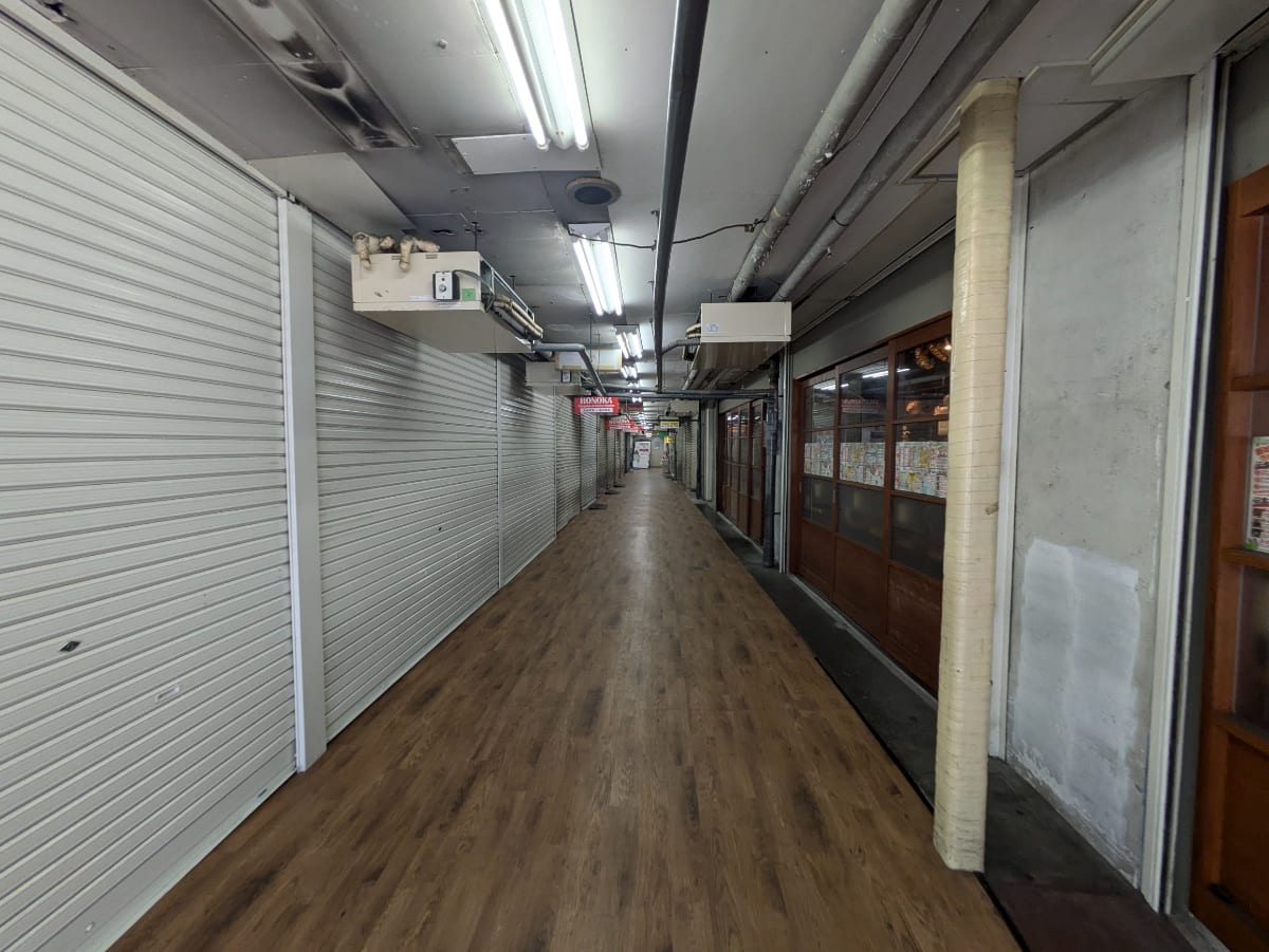 v20250208174037/fresh/building/J00100359250_9