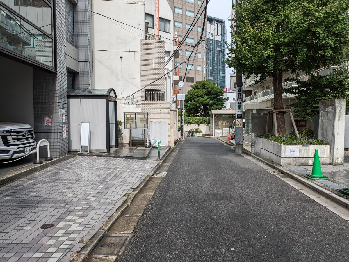 v20250208174037/fresh/building/J00100368984_13