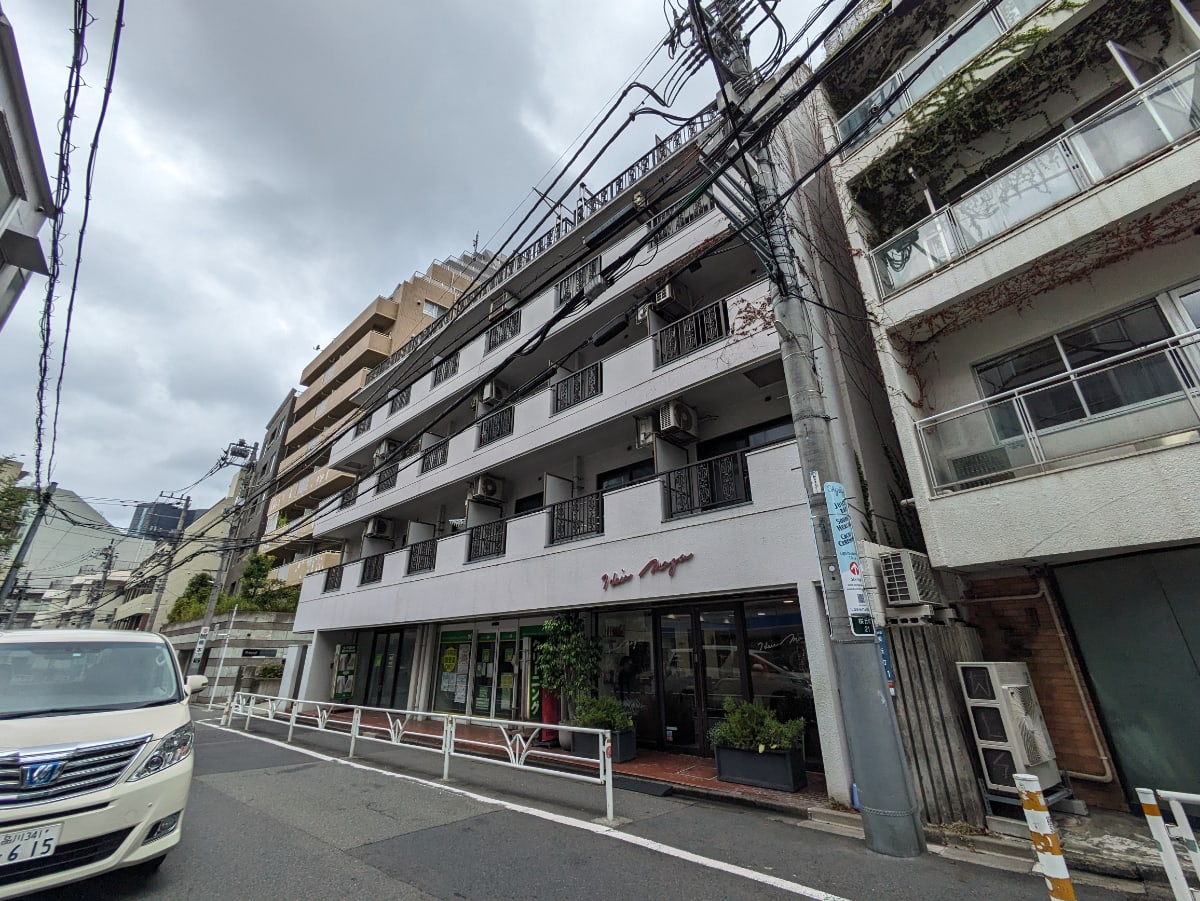 v20250208174037/fresh/building/J00100376990_8