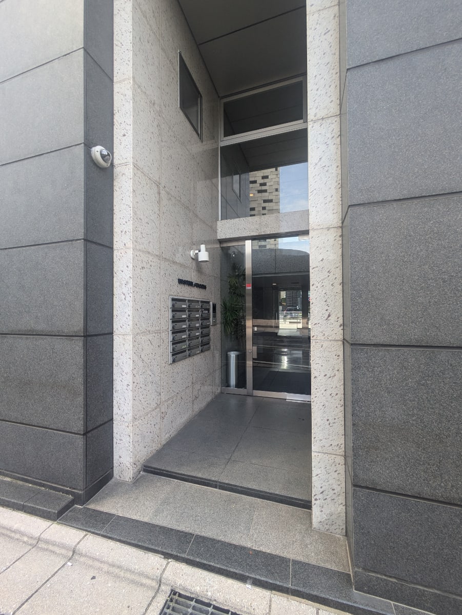 v20250211174038/fresh/building/J00100357759_7