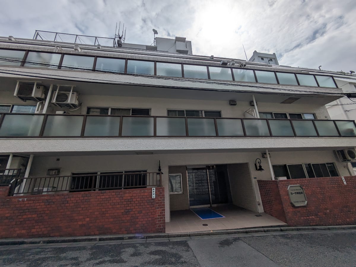 v20250213174113/fresh/building/J00100356586_5