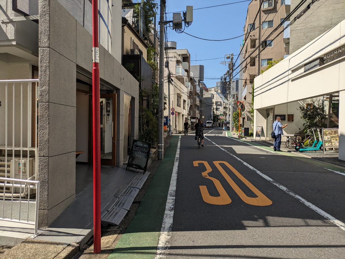 v20250225174109/fresh/building/J00100363692_2